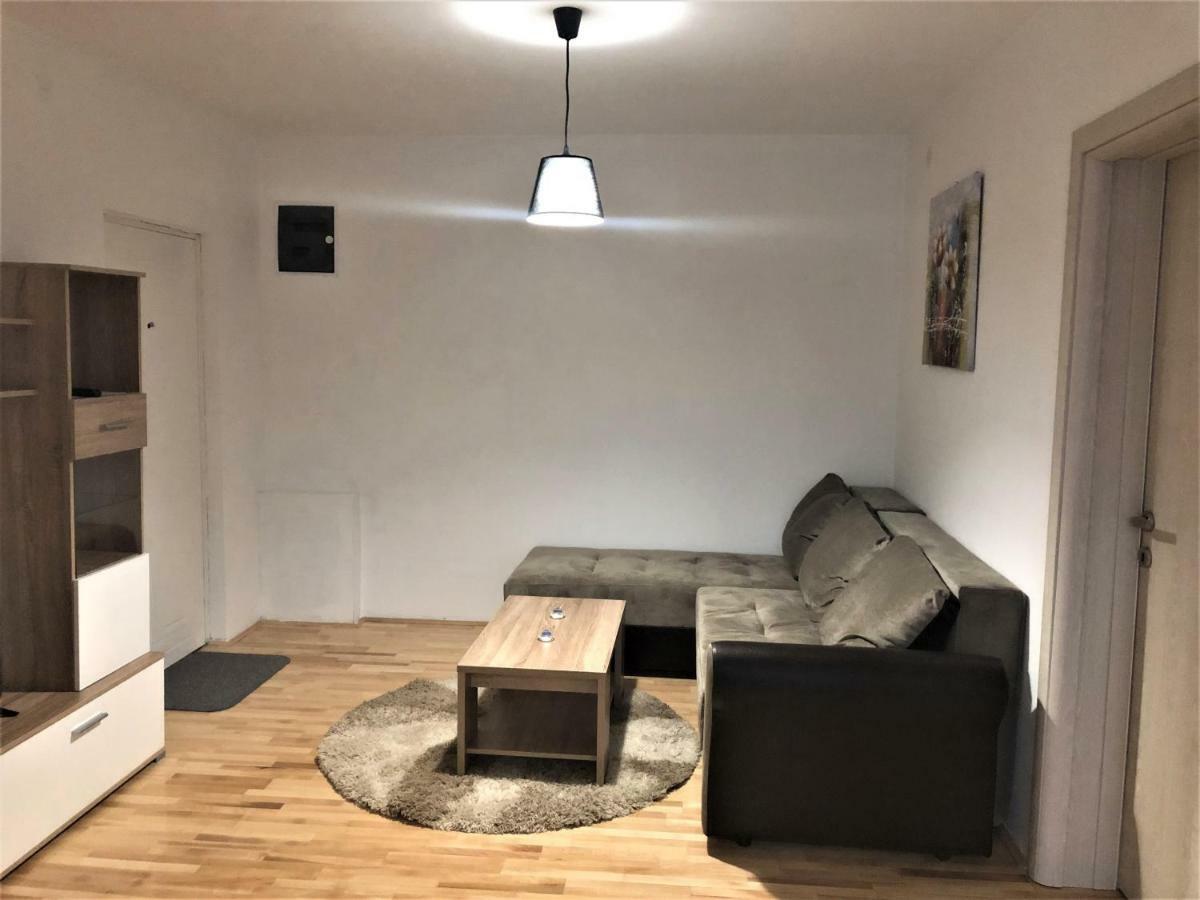 Airport Rest Apartments Beograd Eksteriør bilde