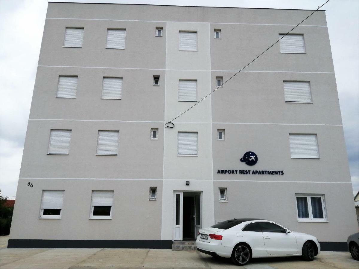 Airport Rest Apartments Beograd Eksteriør bilde
