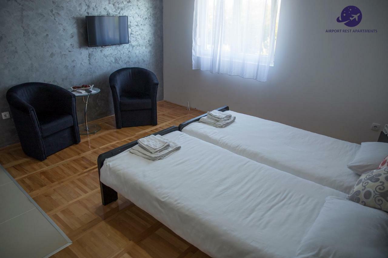 Airport Rest Apartments Beograd Eksteriør bilde