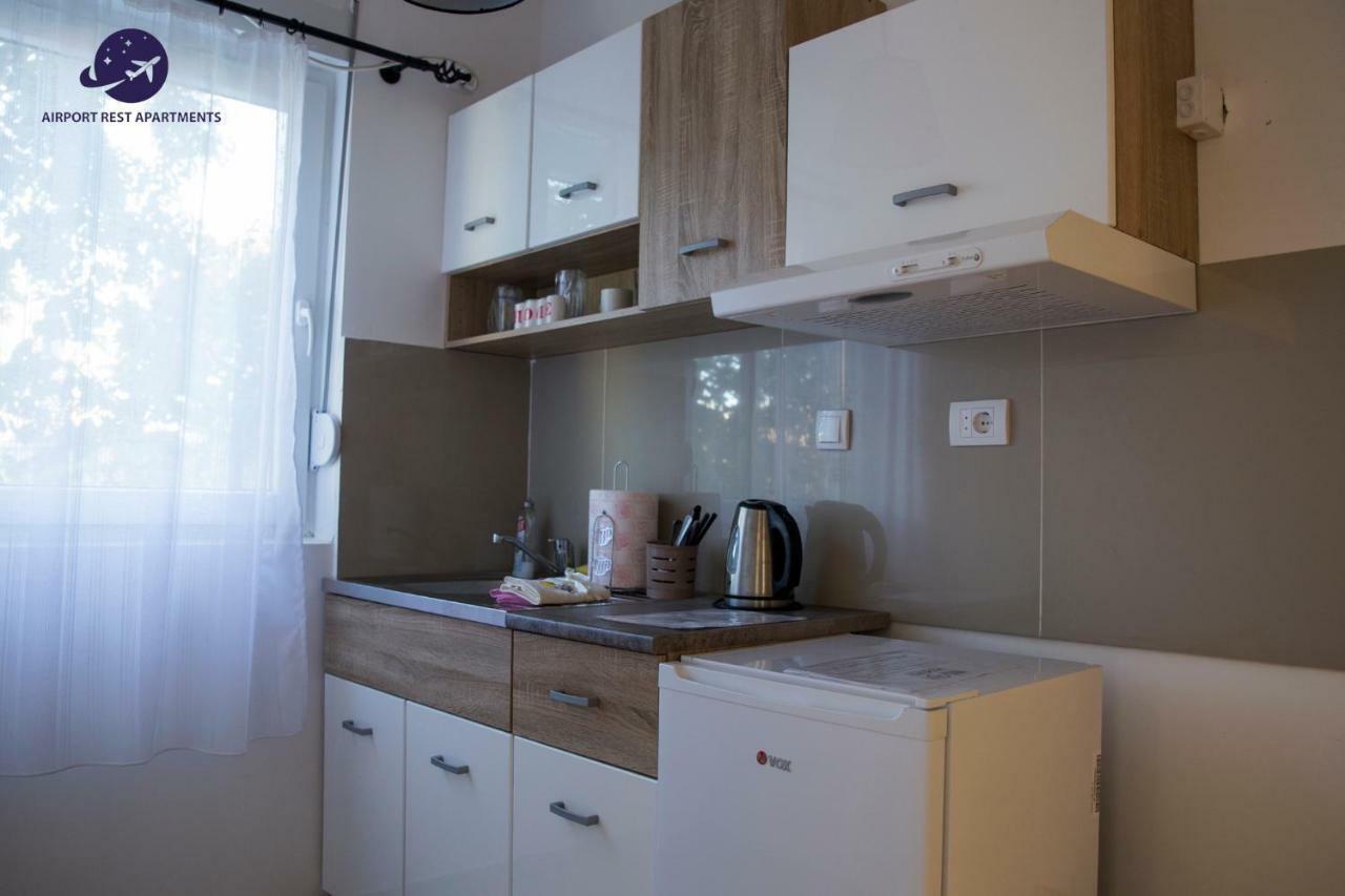 Airport Rest Apartments Beograd Eksteriør bilde