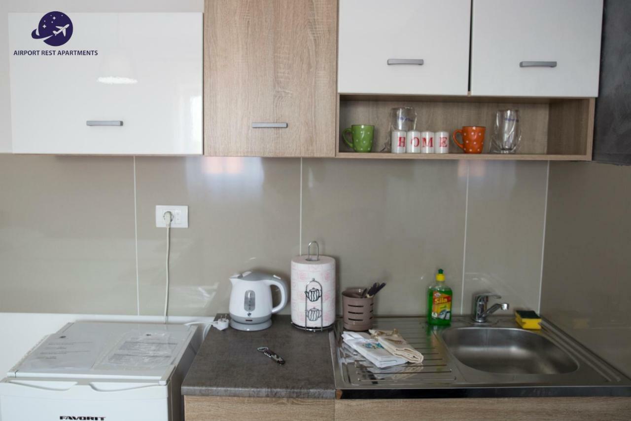 Airport Rest Apartments Beograd Eksteriør bilde