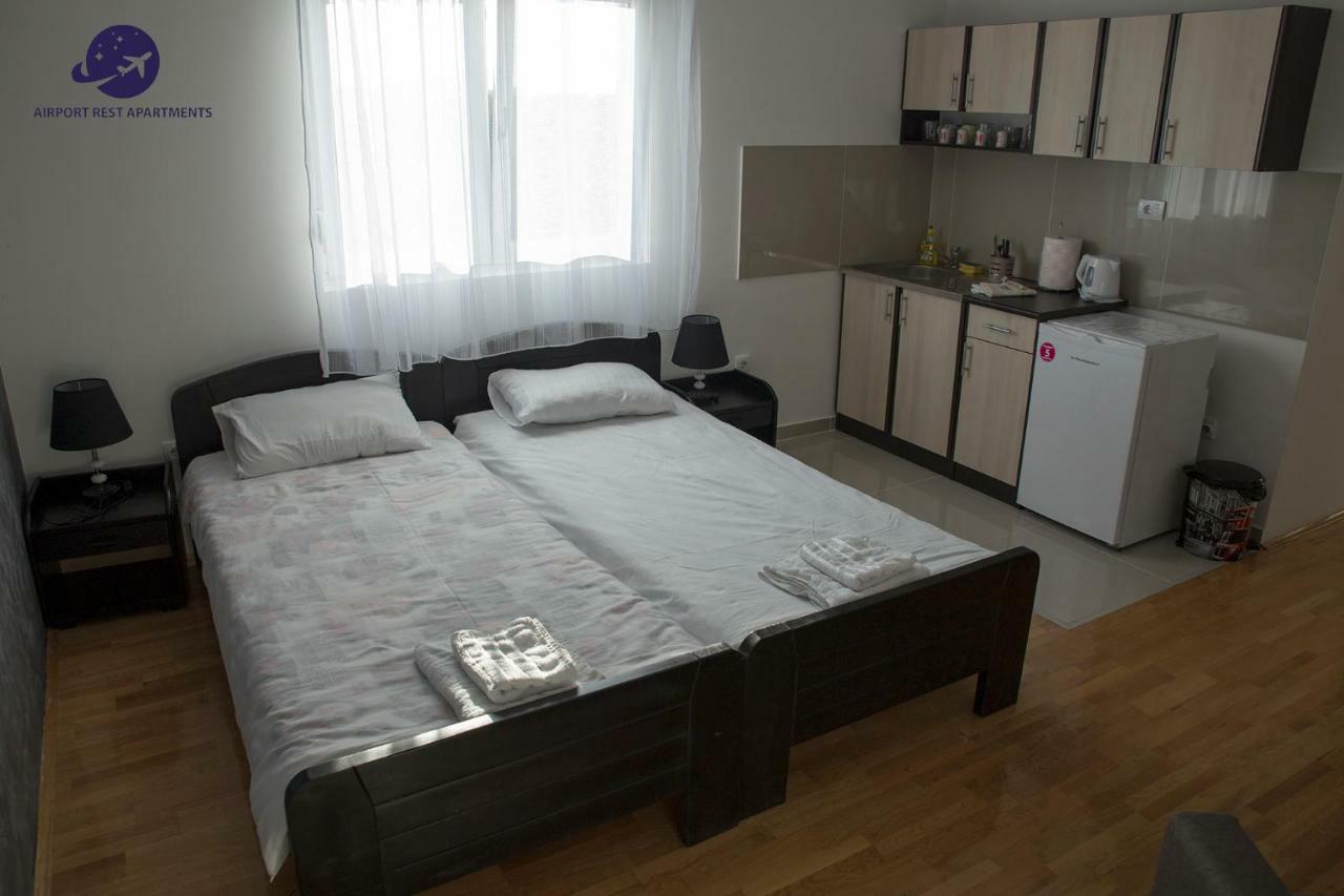 Airport Rest Apartments Beograd Eksteriør bilde
