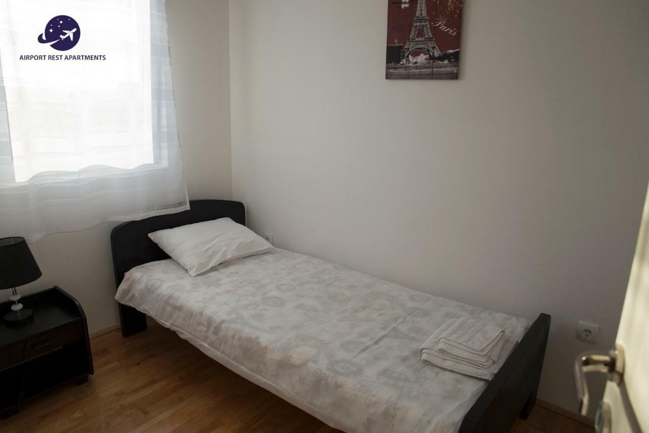 Airport Rest Apartments Beograd Eksteriør bilde